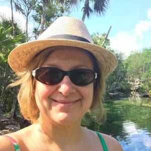 Meet your Posher, Traci